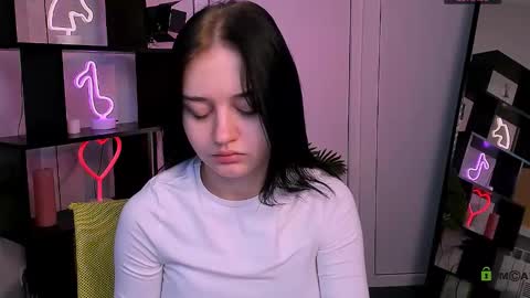 Snapshot of miki_ti chatting on 11/09/25, 05:50 miki_ti online show from 11/09/25, 05:50