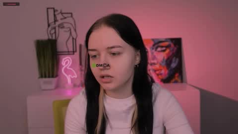 Snapshot of miki_ti chatting on 11/16/25, 09:26 miki_ti online show from 11/16/25, 09:26