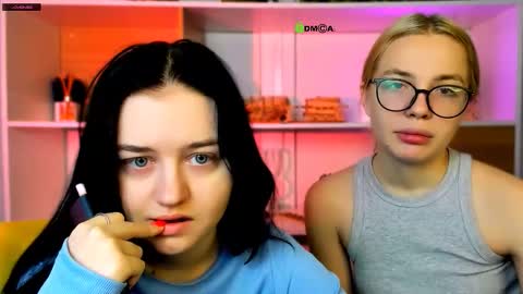 Snapshot of miki_ti chatting on 12/03/25, 05:59 miki_ti online show from 12/03/25, 05:59