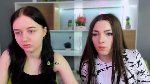 Snapshot of miki_ti chatting on 02/25/26, 06:12 miki_ti online show from 02/25/26, 06:12