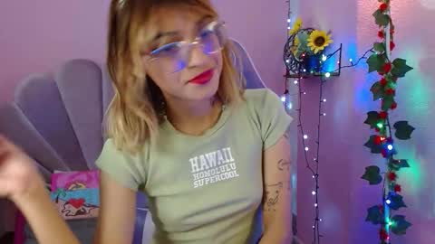 Snapshot of mikka_ela chatting on 02/12/26, 01:06 Mikka 3 online show from 02/12/26, 01:06