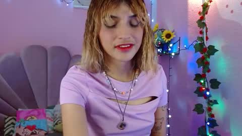 Snapshot of mikka_ela chatting on 02/14/26, 12:57 Mikka 3 online show from 02/14/26, 12:57