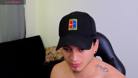 MIKKE online show from 02/17/26, 02:35