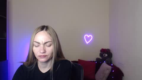 Adalina online show from 04/19/26, 05:23