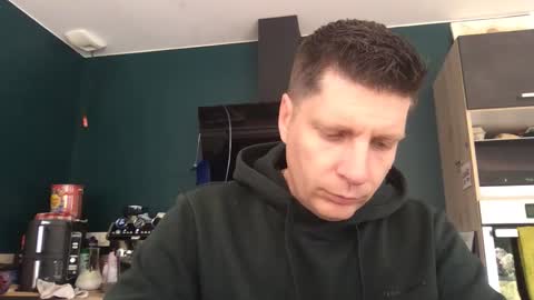 miklp8463 online show from 04/23/26, 06:58