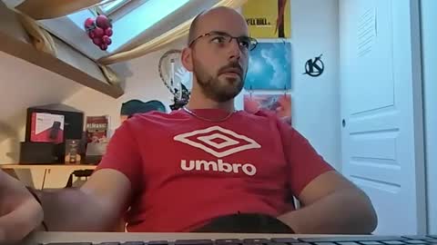 Snapshot of mikmik91 chatting on 12/19/24, 03:41 mikmik91 online show from 12/19/24, 03:41