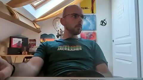 Snapshot of mikmik91 chatting on 01/10/25, 02:34 mikmik91 online show from 01/10/25, 02:34