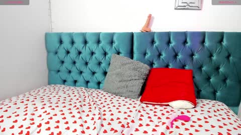 Mikoto Urb online show from 01/27/25, 09:33