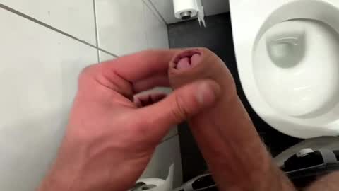 Snapshot of miky1717 chatting on 01/28/25, 08:25 Maik17 online show from 01/28/25, 08:25