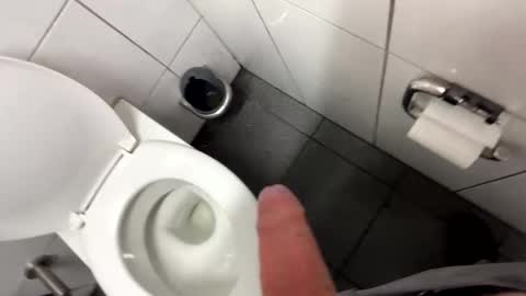 Snapshot of miky1717 chatting on 02/13/26, 08:43 Maik17 online show from 02/13/26, 08:43