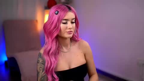 Miky online show from 03/18/26, 04:04