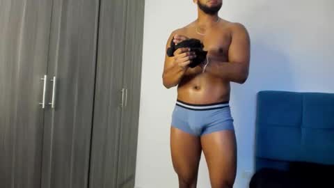 Miky online show from 10/15/25, 02:22