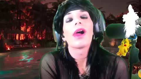 Snapshot of mikylezra chatting on 10/19/25, 11:11 mikylezra online show from 10/19/25, 11:11