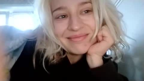 Mila 420 online show from 09/27/25, 01:05