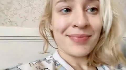 Mila 420 online show from 09/30/25, 07:24