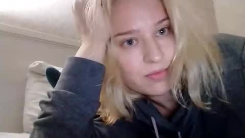 Mila 420 online show from 11/16/25, 03:06