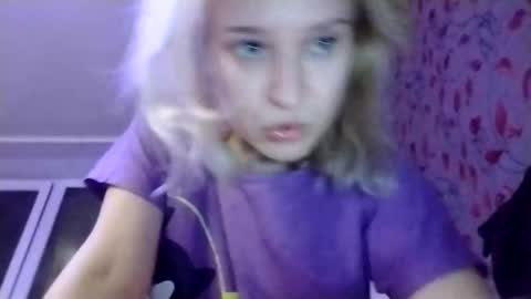 Mila 420 online show from 12/05/25, 07:10