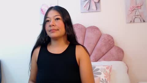Snapshot of mila_adamss chatting on 05/31/26, 10:55 mila_adamss online show from 05/31/26, 10:55