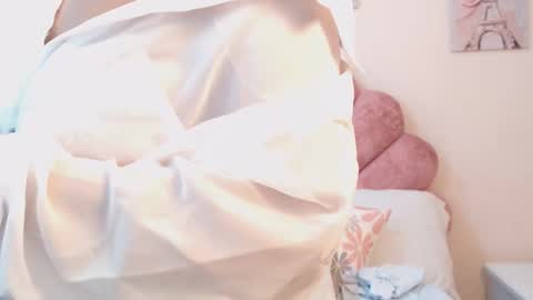 Snapshot of mila_adamss chatting on 05/31/26, 06:09 mila_adamss online show from 05/31/26, 06:09