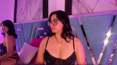 Snapshot of mila_clum chatting on 03/08/25, 10:13 Camila online show from 03/08/25, 10:13