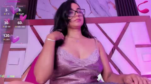 Snapshot of mila_clum chatting on 09/10/25, 07:03 Camila online show from 09/10/25, 07:03