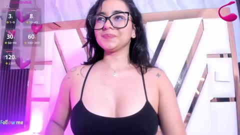 Snapshot of mila_clum chatting on 09/13/25, 07:02 Camila online show from 09/13/25, 07:02