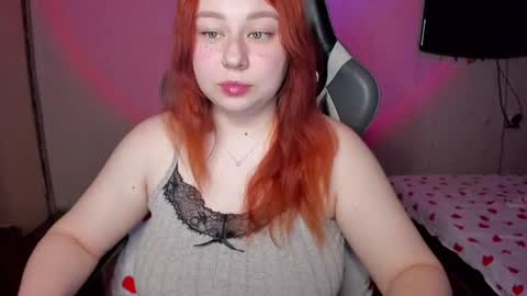 Snapshot of mila_foxxxy chatting on 03/10/25, 02:48 Mila shy sensual person online show from 03/10/25, 02:48