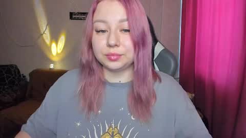 Mila shy sensual person  online show from 11/29/25, 06:05