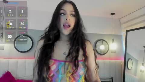 mila_hank online show from 09/29/25, 12:43