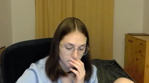 mila_keyy online show from 07/13/26, 09:39