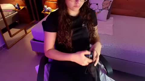 Milena  online show from 07/15/26, 11:15