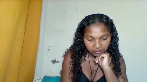 Snapshot of mila_lunah chatting on 05/01/26, 02:32 mila_lunah online show from 05/01/26, 02:32