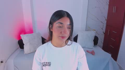 martina online show from 03/28/26, 01:38