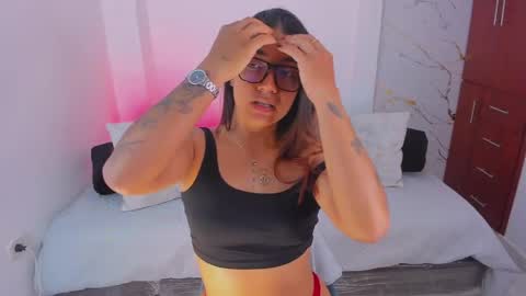 martina online show from 04/06/26, 03:26