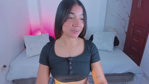 martina online show from 04/07/26, 01:06