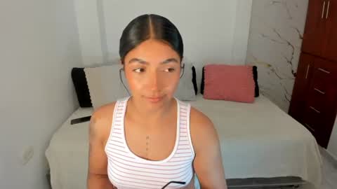 Snapshot of mila_rose1 chatting on 07/21/26, 01:41 martina online show from 07/21/26, 01:41