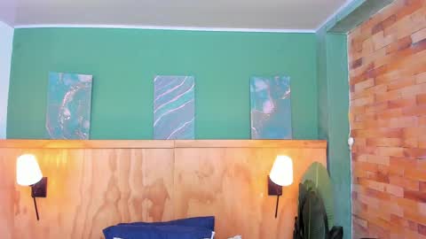 Mila and samy online show from 04/05/26, 11:40