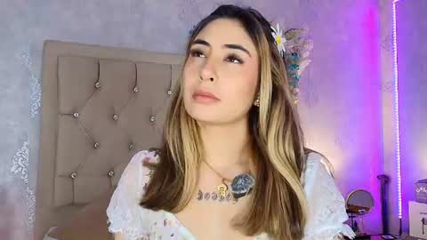 Snapshot of mila_smirnovavk chatting on 06/15/26, 03:42 MILA online show from 06/15/26, 03:42