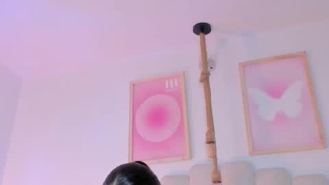 mila_stark333 online show from 04/19/26, 12:54