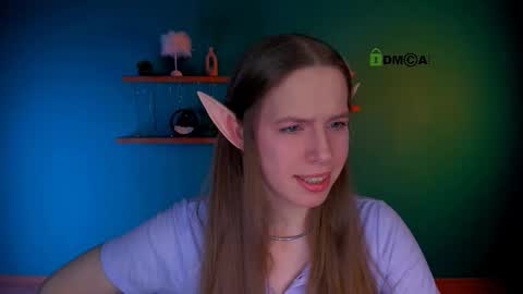 mila_sun__ online show from 02/12/26, 09:48