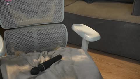 milablum online show from 01/16/25, 03:56