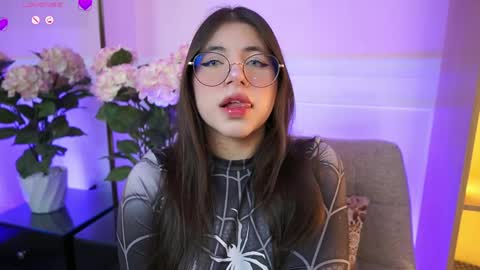 milacrave online show from 03/25/26, 01:06