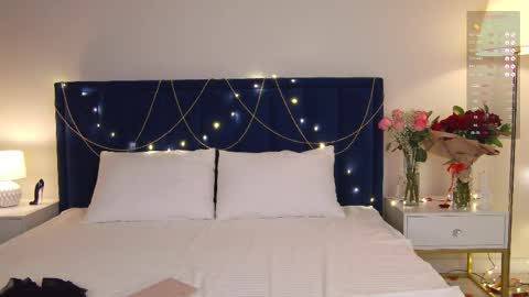 Snapshot of milademies chatting on 02/19/25, 01:40 Miss Cutie online show from 02/19/25, 01:40