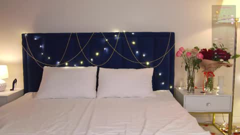 Snapshot of milademies chatting on 02/20/25, 02:29 Miss Cutie online show from 02/20/25, 02:29