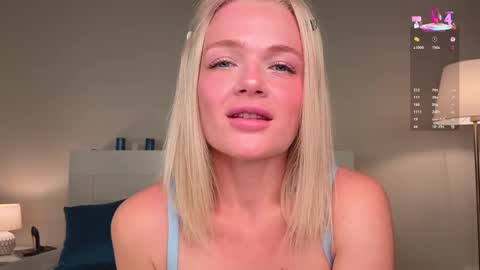 Snapshot of milademies chatting on 10/04/25, 03:37 Miss Cutie online show from 10/04/25, 03:37