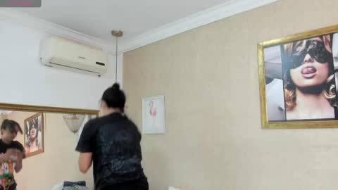 miladiosa online show from 09/12/25, 11:32