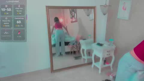 miladiosa online show from 09/24/25, 11:35