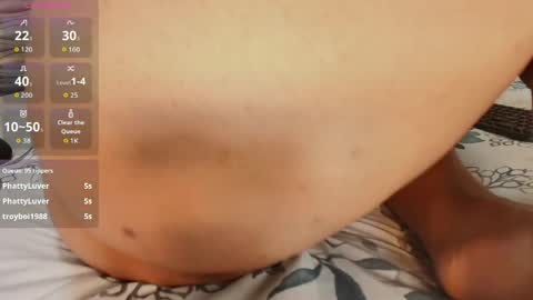 Snapshot of miladiosa chatting on 04/29/26, 05:30 miladiosa online show from 04/29/26, 05:30