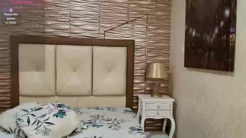 Snapshot of miladiosa chatting on 04/30/26, 11:49 miladiosa online show from 04/30/26, 11:49