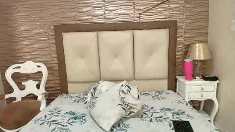 Snapshot of miladiosa chatting on 05/13/26, 11:29 miladiosa online show from 05/13/26, 11:29